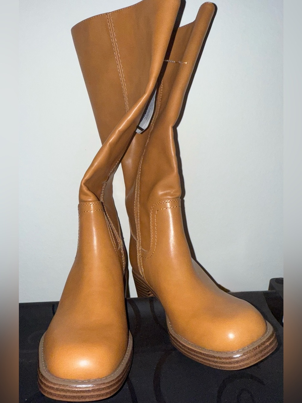 Women's Tall Tan Boots-size 5 1/2